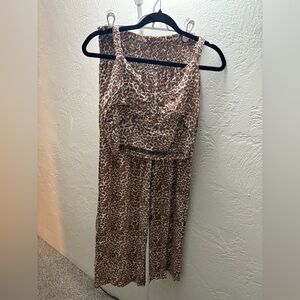 Leopard Print 2 piece set Women’s M